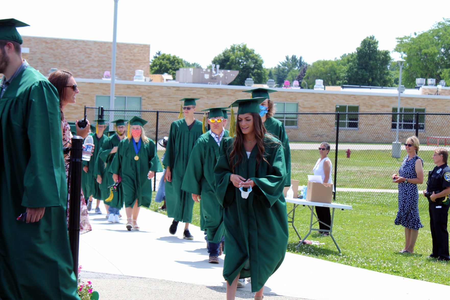 062920- ctzn=news=bdhs062.jpg